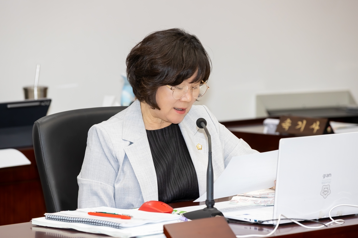 20250716-060[AMG_4446-제289회 임시회 문화환경원회 2025년도 제1회 추가경정예산안 및 기금운용계획변경안 예비심사활동.jpg