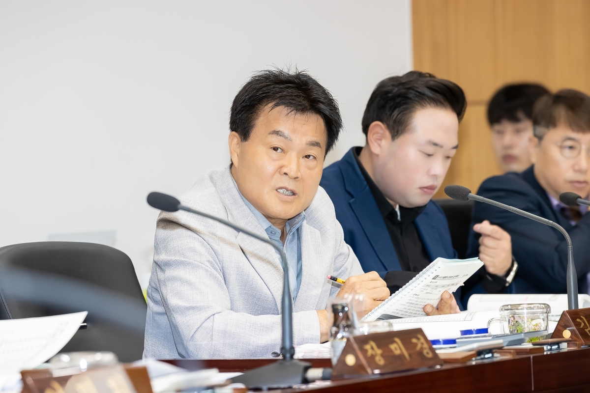 20250721-007[AMG_4660-제289회 임시회 예산결산특별위원회 2025년도 제1회 추가경정예산안 및 기금운용계획변경안 심사활동.jpg