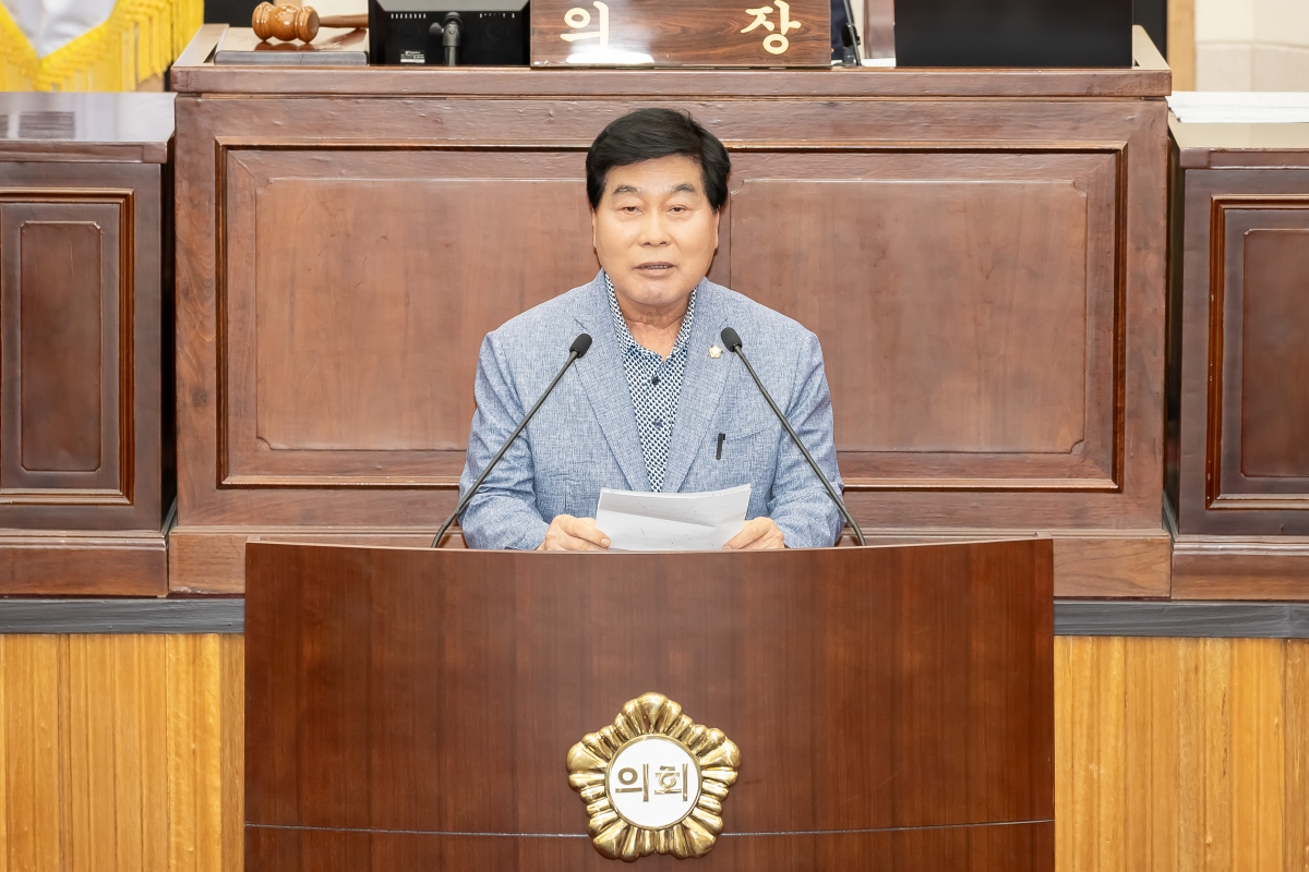20250724-075[AMG_5008-제289회 임시회 제2차  본회의시 안주찬 의원 신상발언.jpg