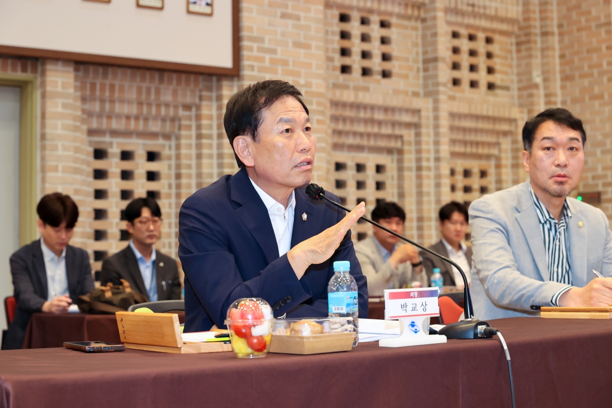 20250805-017[AMG_5474-1-구미시의회와 구미시 정책간담회.JPG