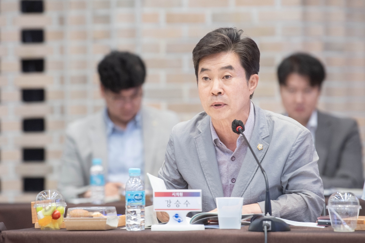 20250805-058[87229-구미시의회와 구미시 정책간담회.jpg