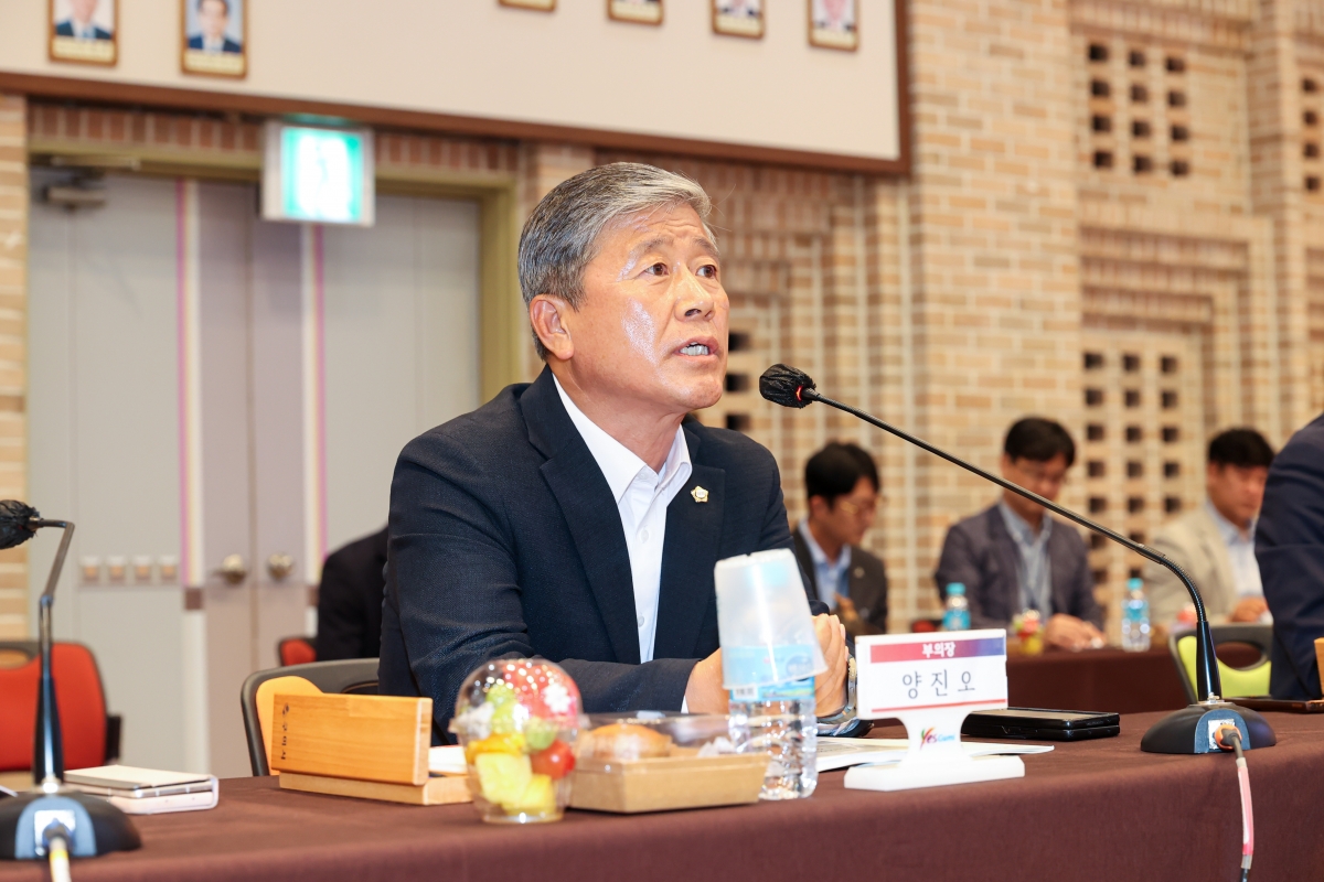 20250805-023[AMG_5496-1-구미시의회와 구미시 정책간담회.JPG