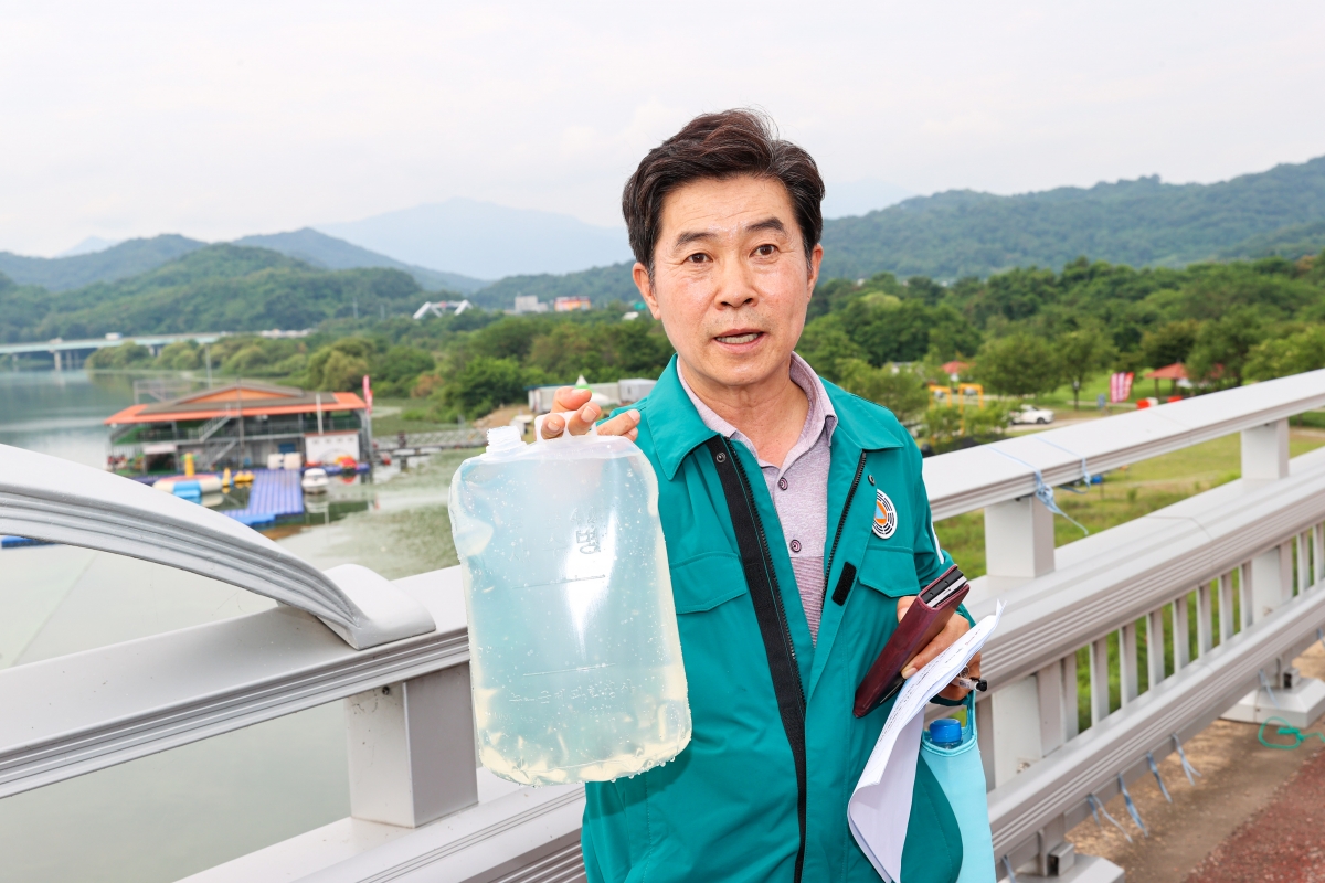 20250811-042[AMG_5669-1-폐회중 문화환경위원회 경북수상레저클럽 현장 방문활동.JPG