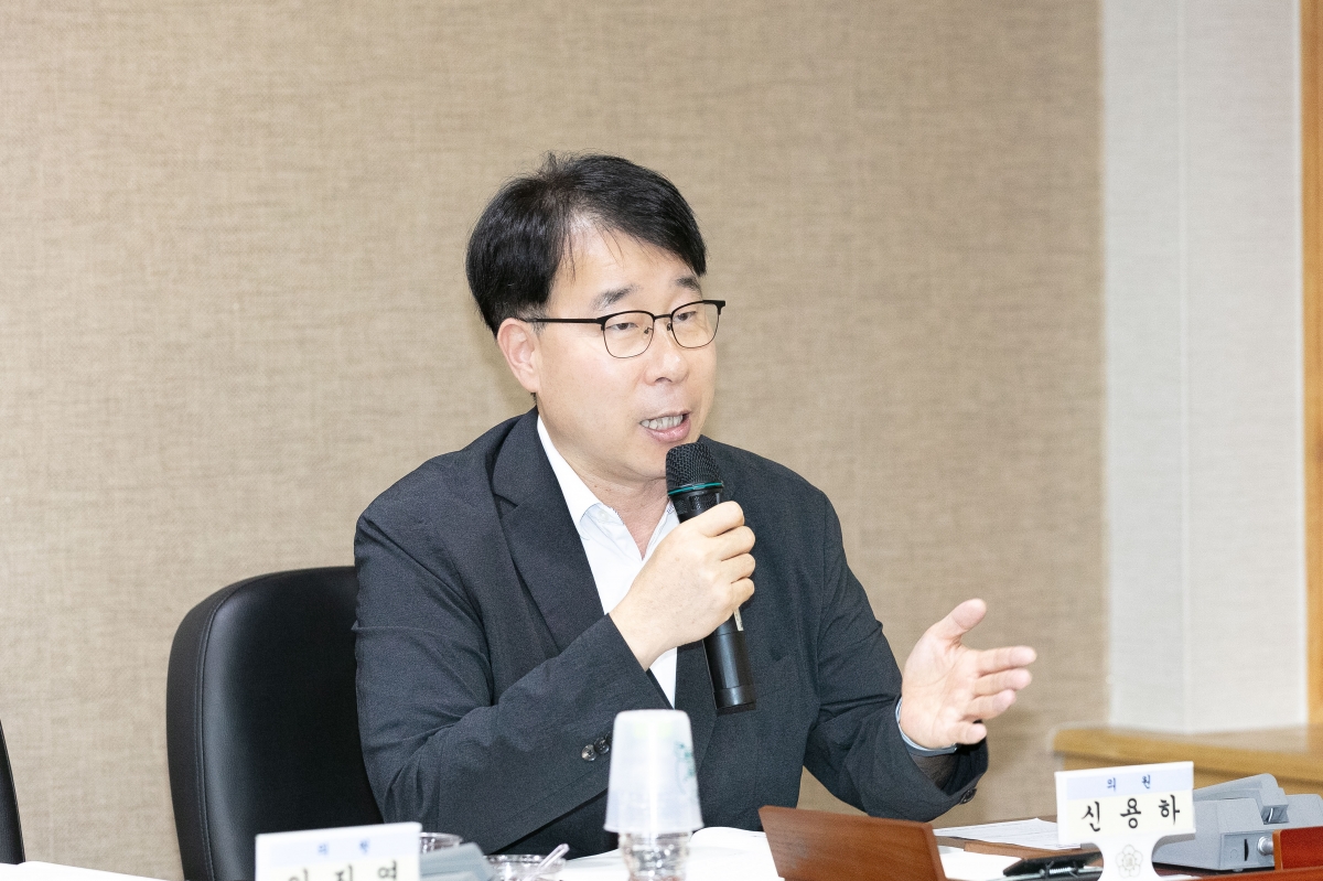 20250812-012[IMG_1103-의원연구단체 구미시 재정분석연구회 중간보고희.jpg