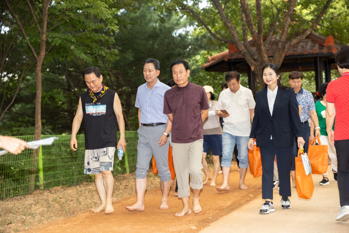 20250903-058[AMG_6498-1-송정 철로변 시민과 함께하는 숲길 걷기.JPG