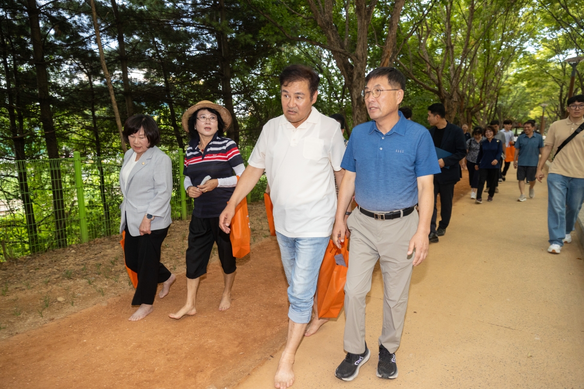 20250903-060[AMG_6505-1-송정 철로변 시민과 함께하는 숲길 걷기.JPG