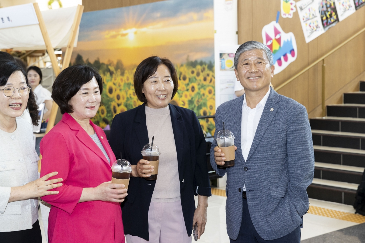 20250906-073[AMG_6803-2-AGC와 함께하는 2025 구미그림책잔치.jpg