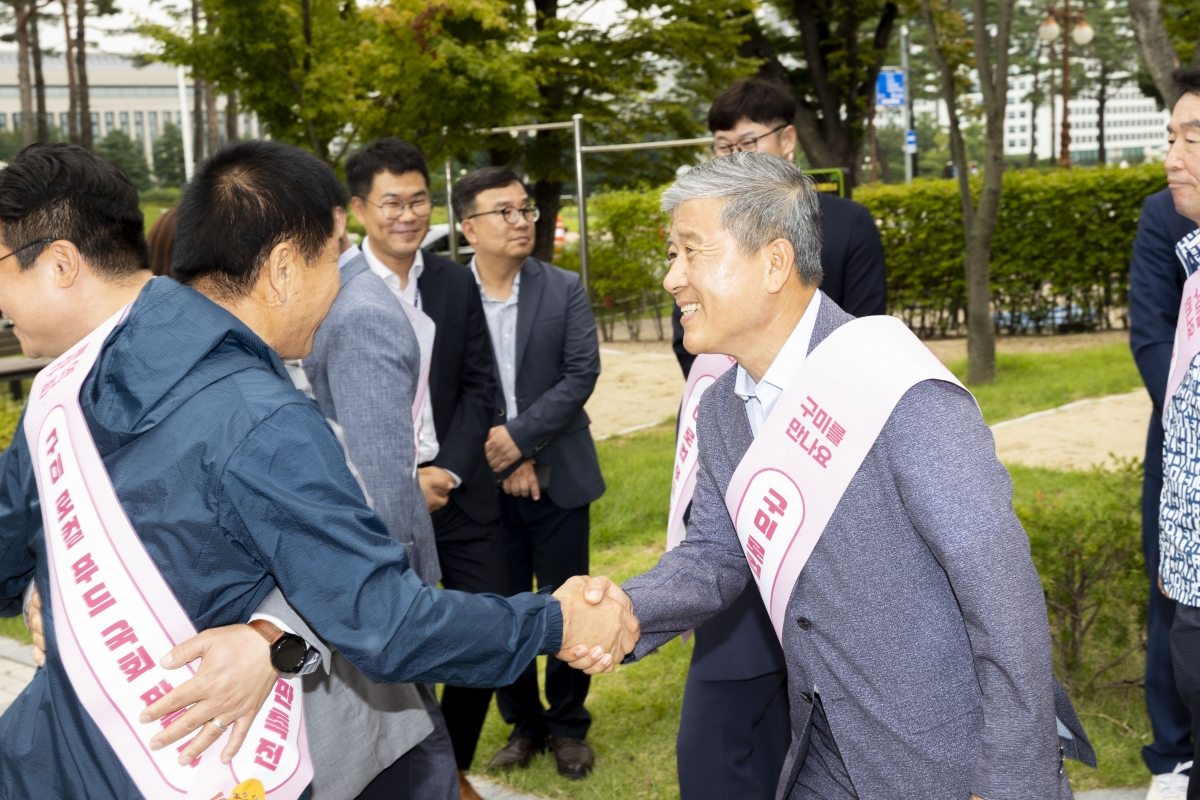 20250909-017[AMG_6867-1-구미 로컬푸드 국회 판촉전.jpg