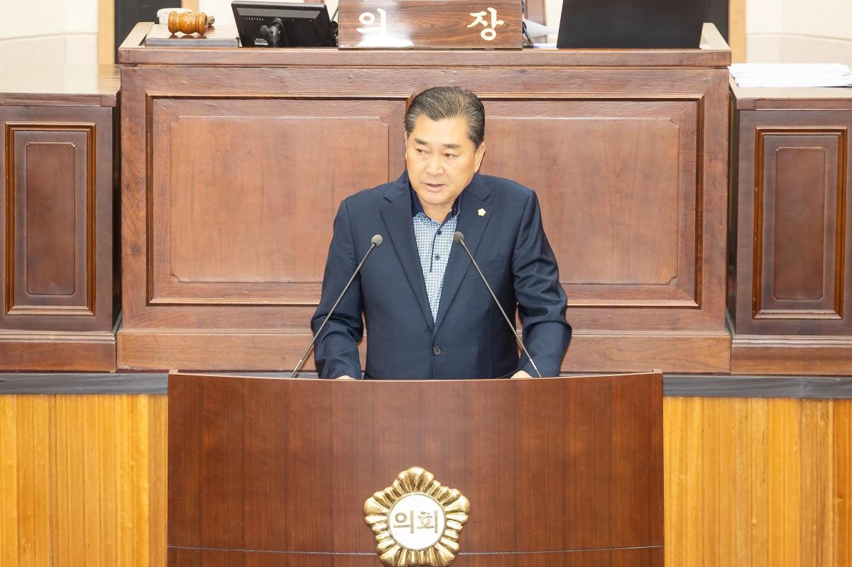 20250910-012[AMG_7140-제290회 임시회 제1차 본회의시 박세채 의원 5분 자유발언.jpg