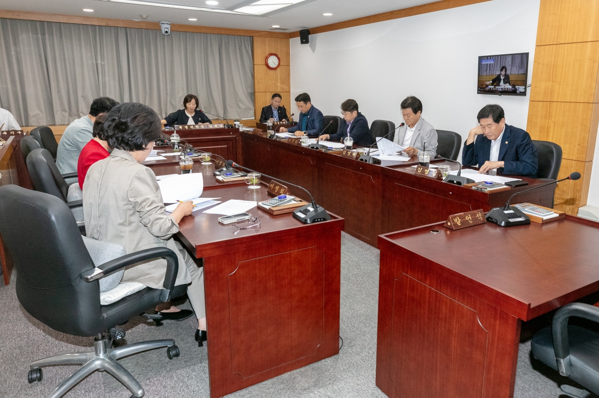 20250910-069[IMG_1472-제290회 임시회시 제2차 구미 현안 해결을 위한 특별위원회 활동.jpg