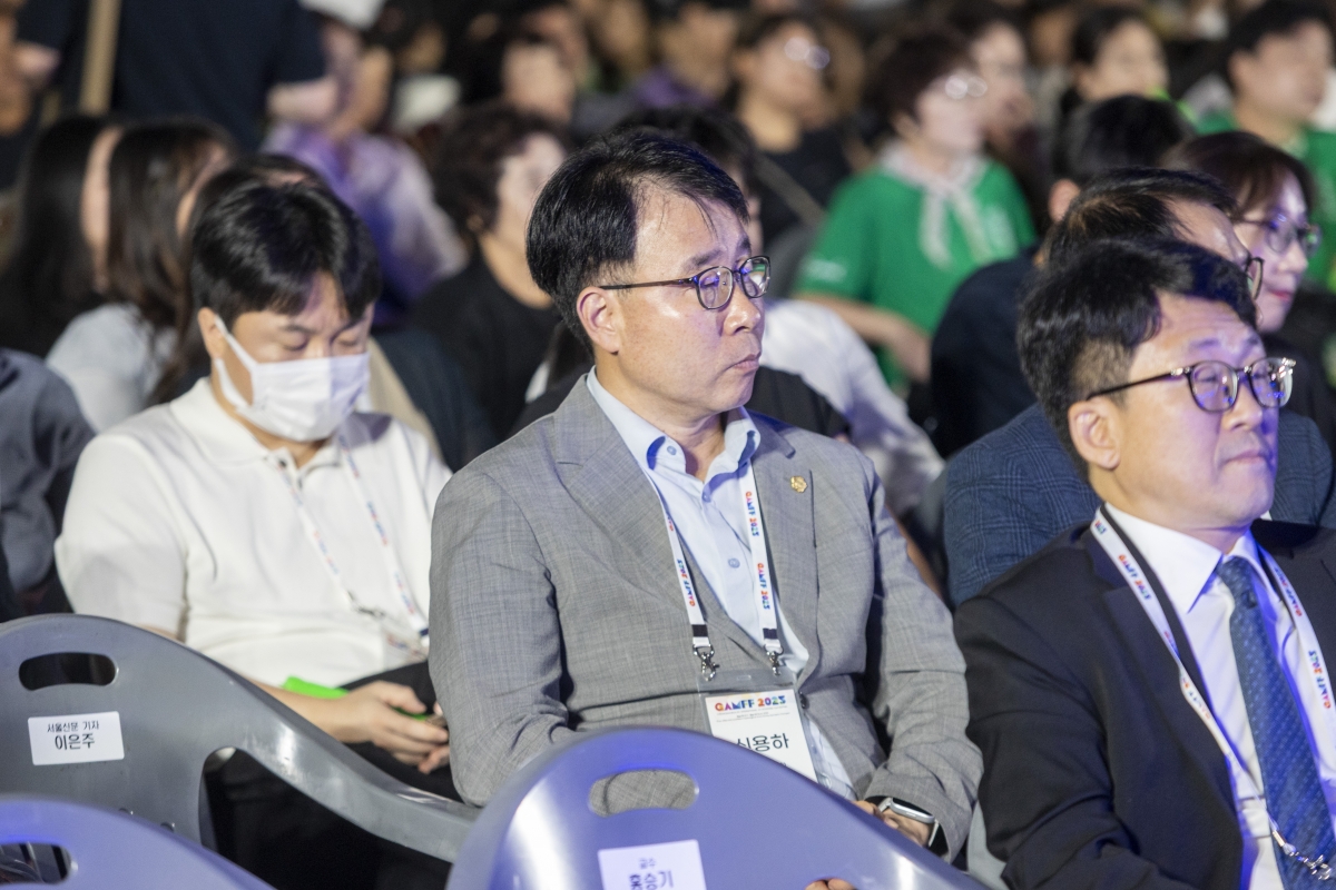 20250912-027[AMG_7672-2-2025 경북 국제 AI 메타버스 영상제.jpg