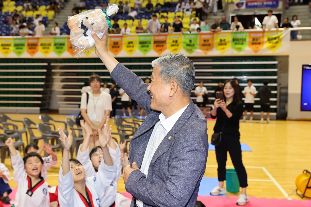 20250913-036[AMG_7817-1-제26회 구미시장배 태권도대회.JPG