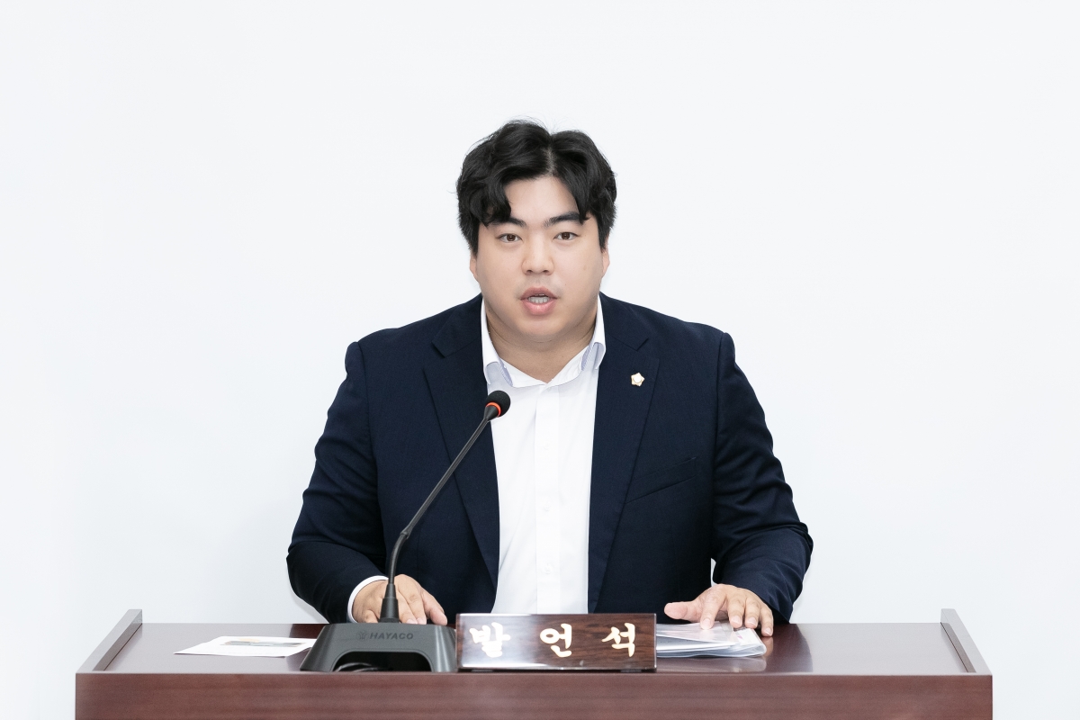 20250911-012[IMG_1498-제290회 임시회시 기획행정위원회 조례안 등 심사활동.jpg