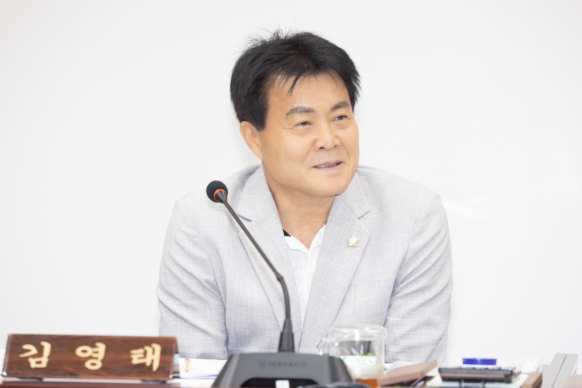 20250911-082[AMG_7431-제290회 임시회시 문화환경위원회 조례안 등 심사활동.jpg