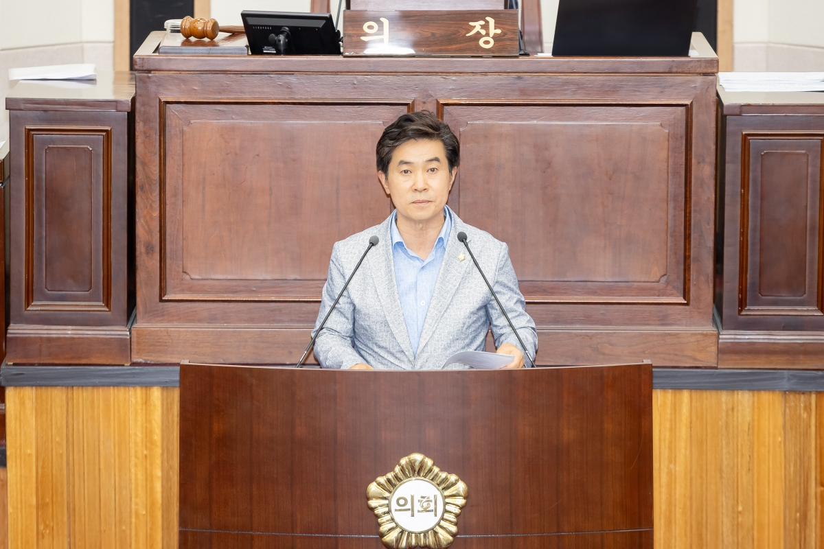 20250917-009[AMG_7880-제290회 임시회 제2차 본회의시 강승수 의원 5분 자유발언.jpg