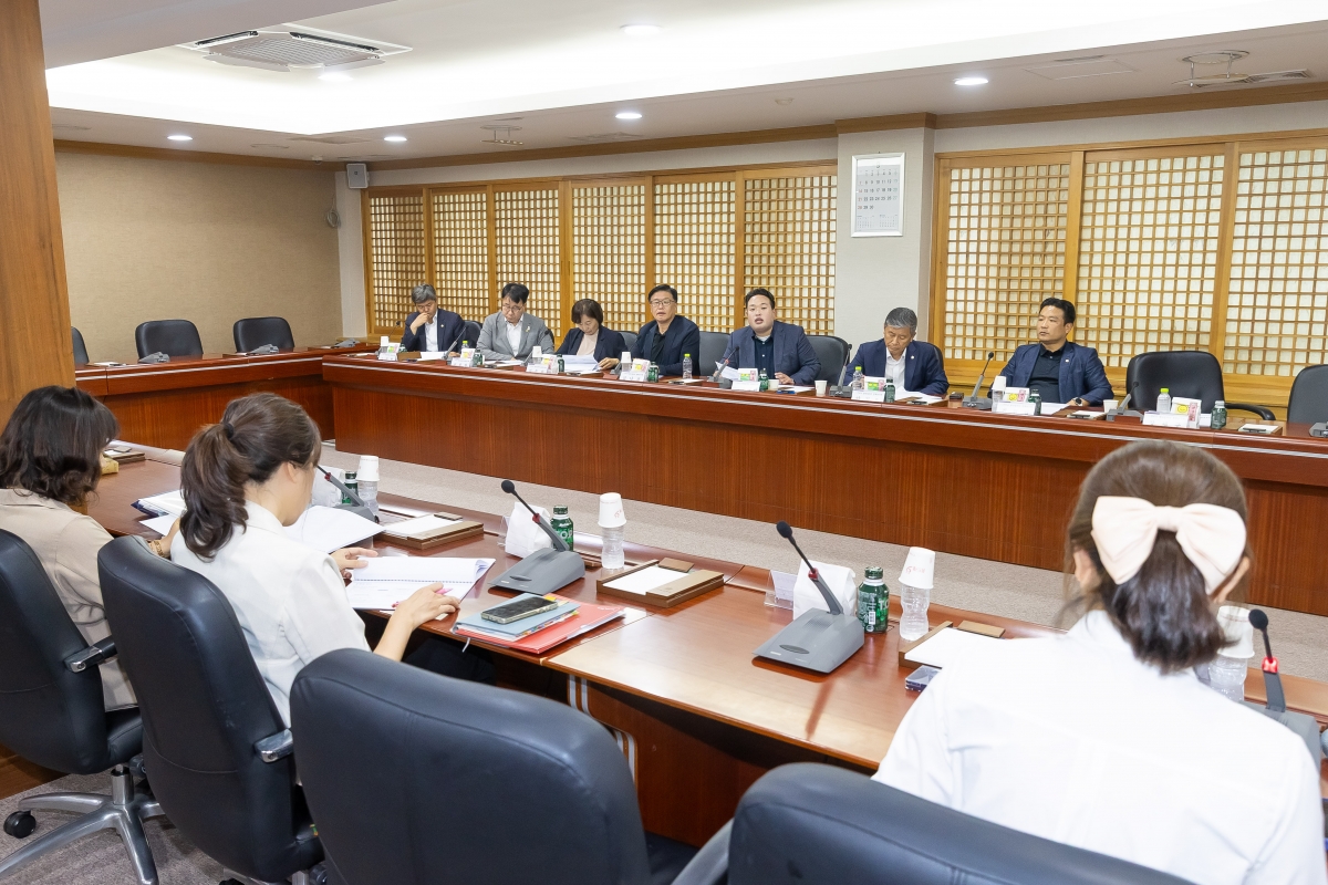 20250917-047[AMG_8012-의원연구단체 청년 일자리 청책연구회 중간보고회.jpg