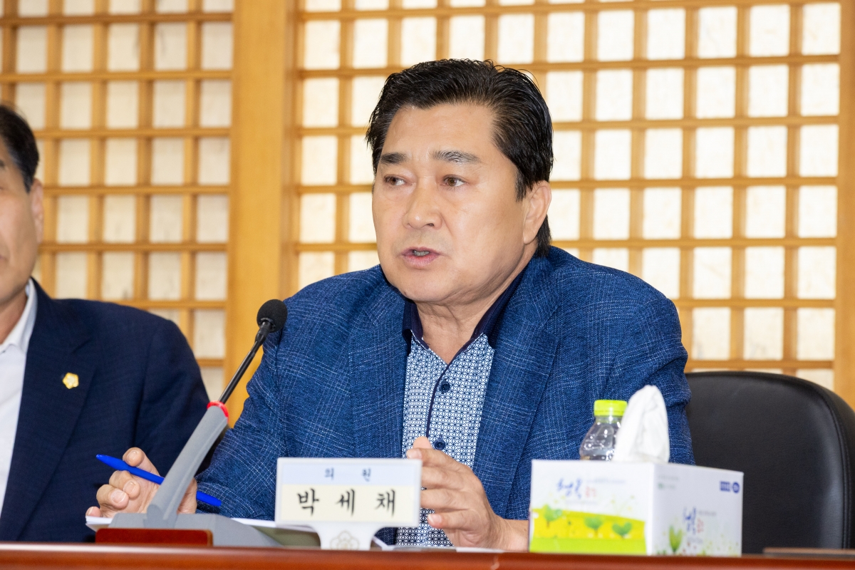 20250926-127[AMG_9013-의원연구단체 구미시 각종 위원회 실태 분석 연구회 소통간담회.jpg