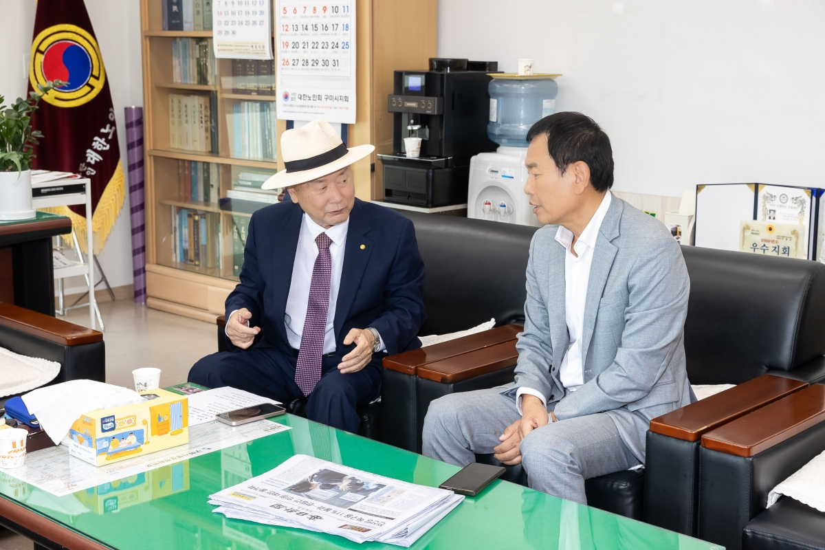 20250930-046[AMG_9308-구미노인대학 박교상 의장 특강.jpg