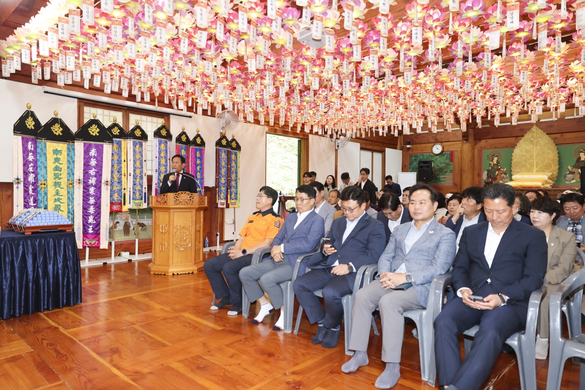 20251003-085[AMG_0128-1-제9회 향문화 대제전.jpg