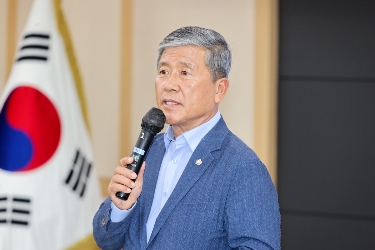 20251020-031[AMG_2018-1-의원연구단체 구미시 각종 위원회 실태분석연구회 최종보고회.JPG