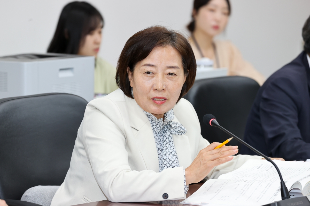 20251021-102[AMG_2313-1-제291회 임시회시 산업건설위원회 2026년도 주요업무계획안 청취활동.JPG