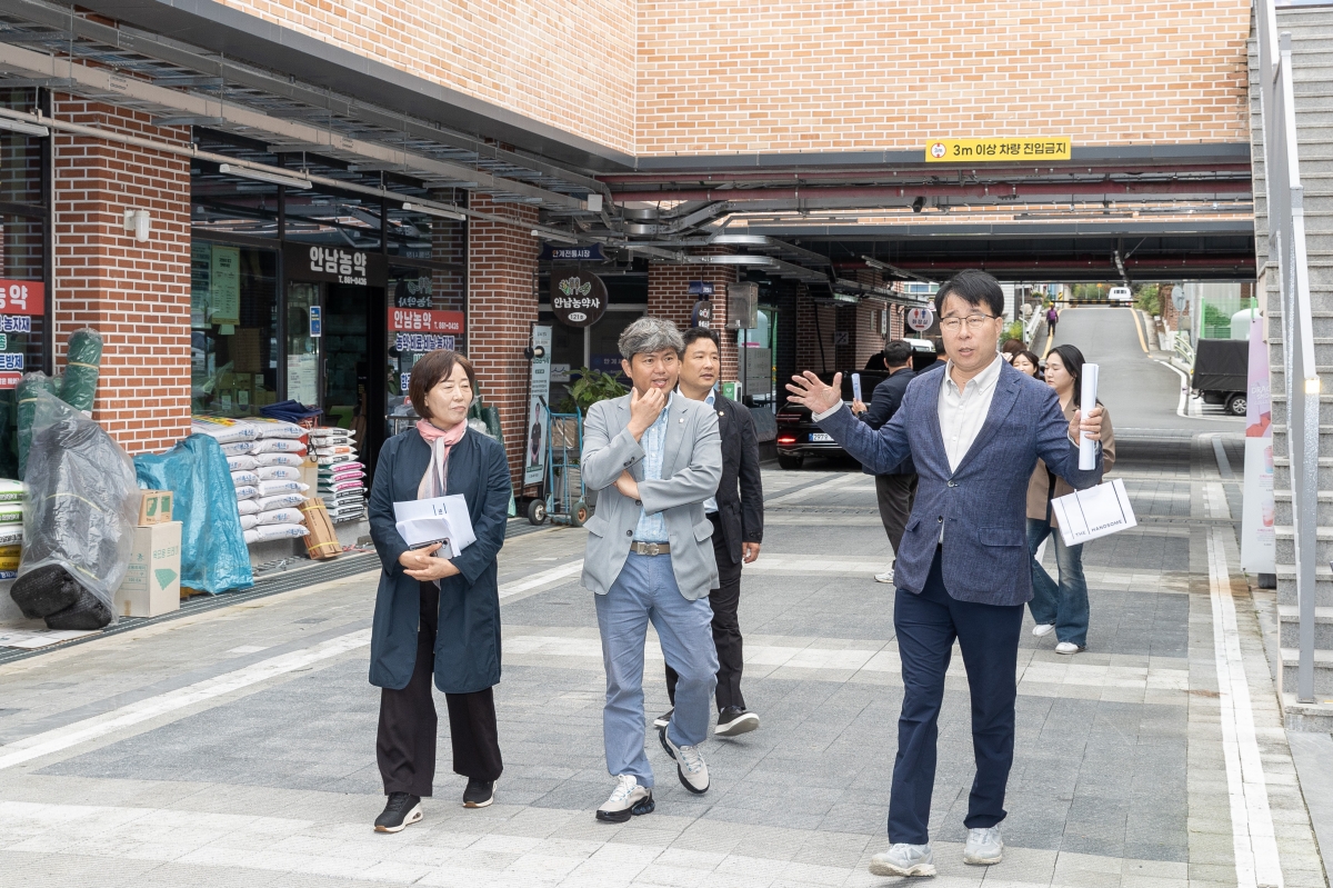 20251022-028[AMG_2517-의원연구단체 구미시 청년일자리 정책연구회 의성군 안계행복플랫폼 현장방문.jpg