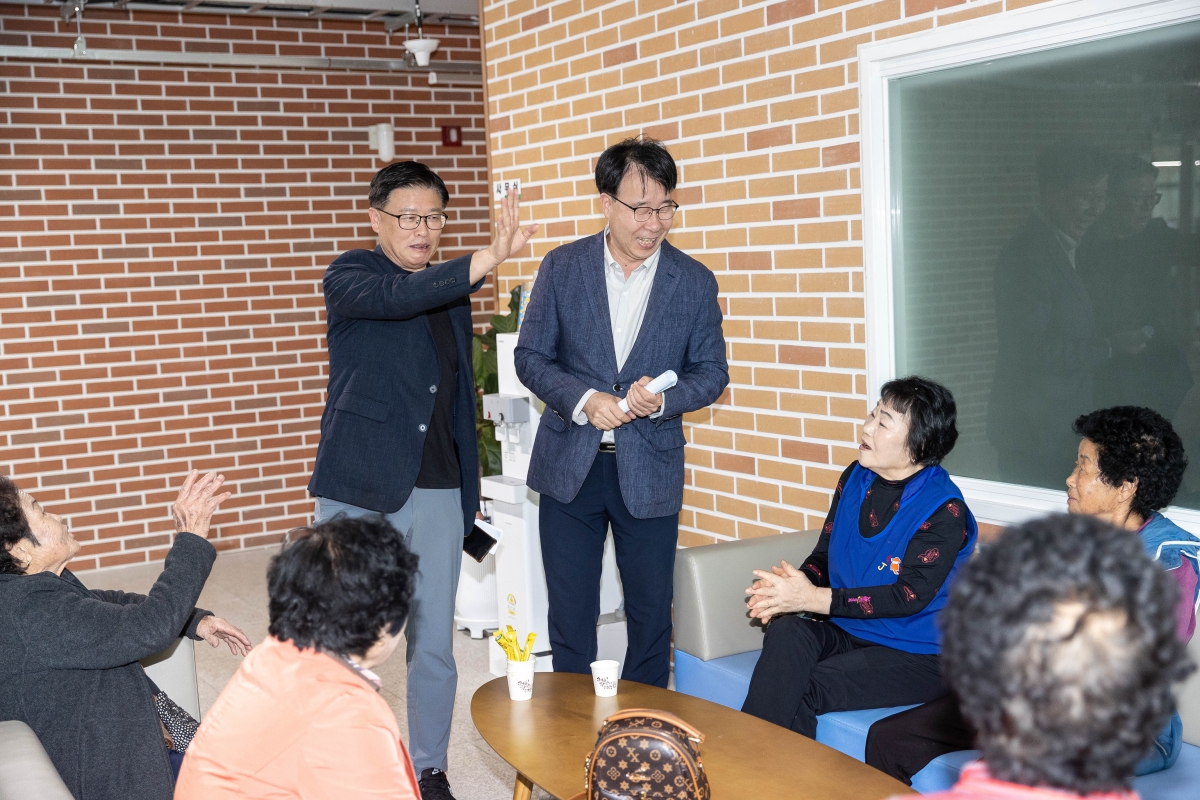 20251022-022[AMG_2505-의원연구단체 구미시 청년일자리 정책연구회 의성군 안계행복플랫폼 현장방문.jpg