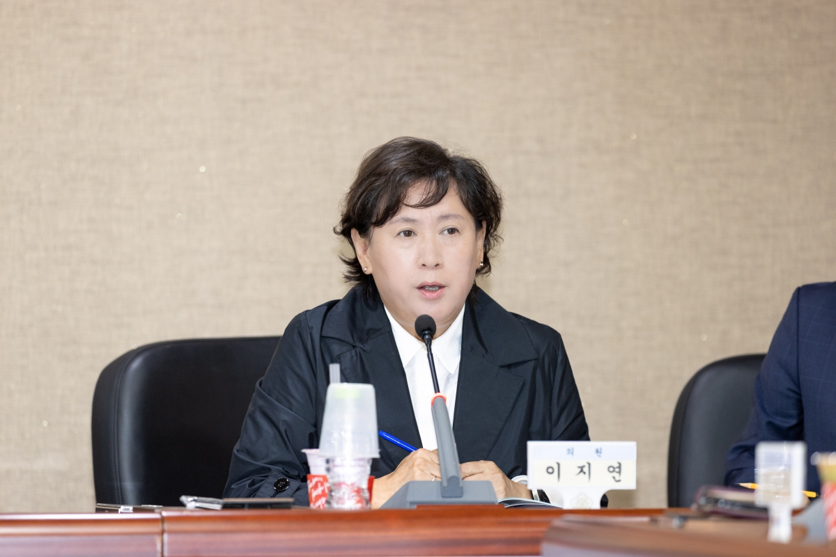 20251023-055[AMG_2855-의원연구단체 구미시 재정분석 연구회 최종보고회.jpg