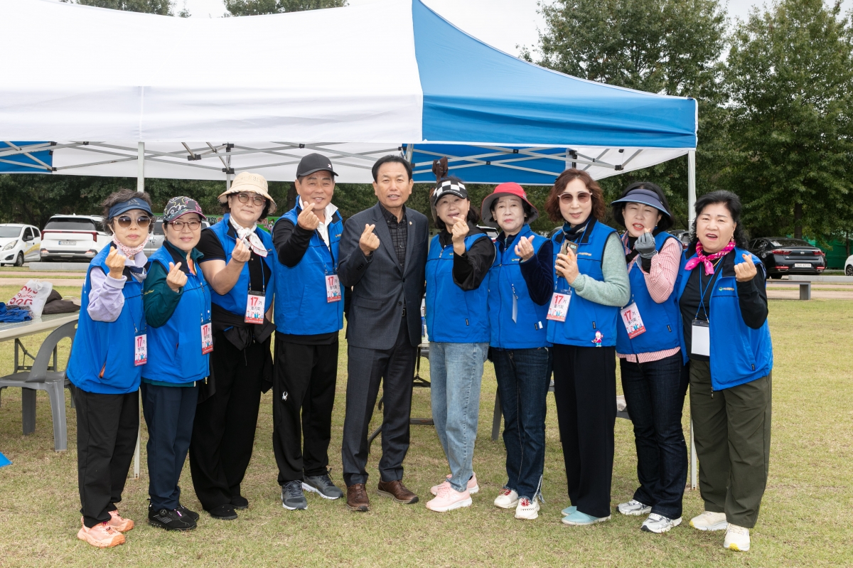 20251022-094[IMG_2641-구미시자원봉사대학 총동창회 한마음대회.jpg