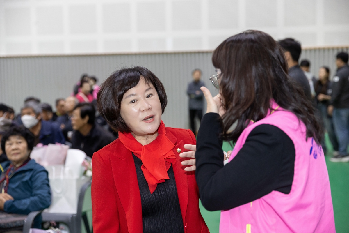 20251030-021[AMG_4457-제29회 노인의 날 기념식-1.JPG