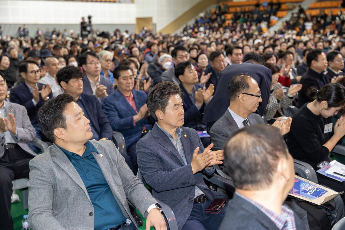 20251030-046[AMG_4520-제29회 노인의 날 기념식-1.JPG