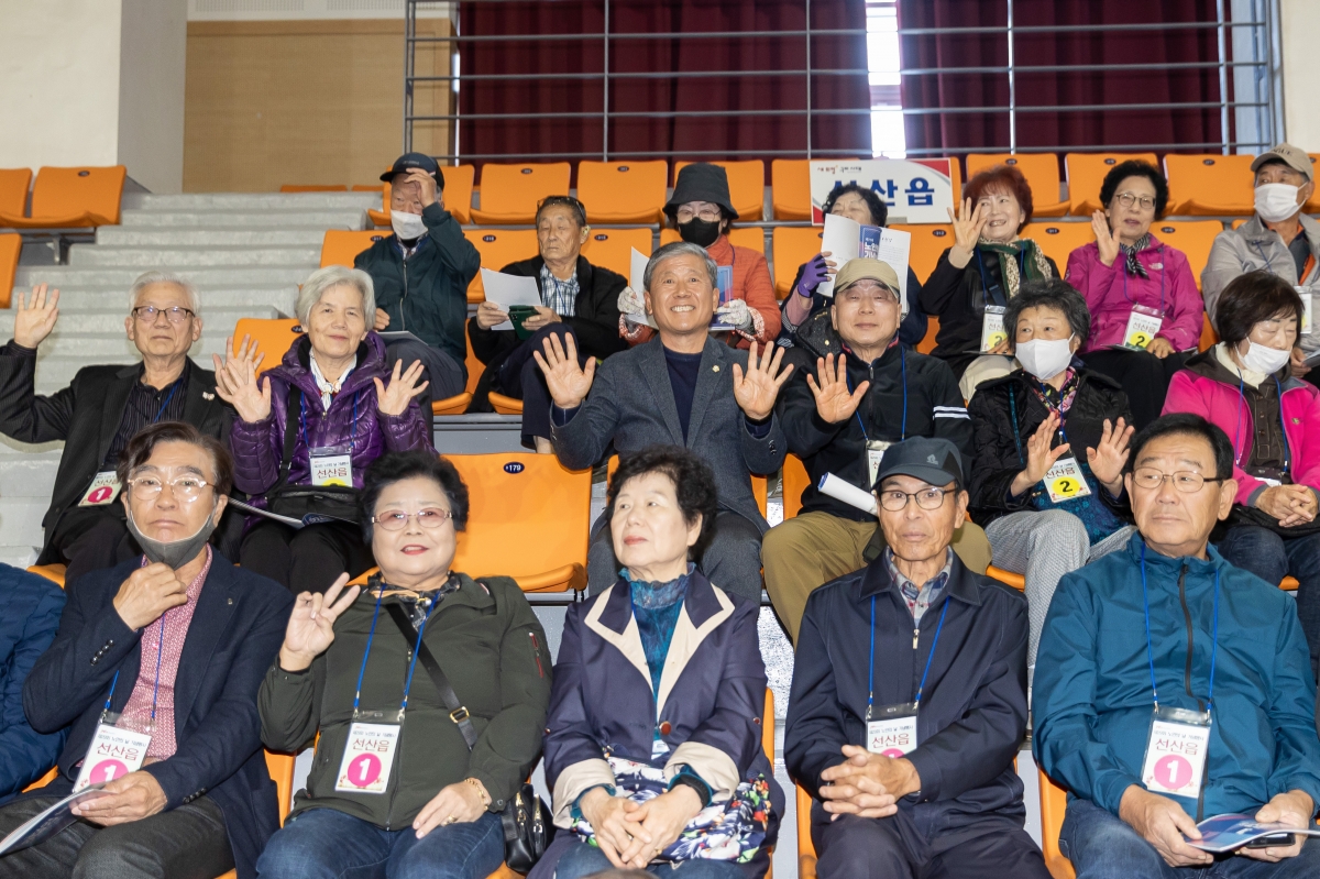 20251030-041[AMG_4507-제29회 노인의 날 기념식-1.JPG