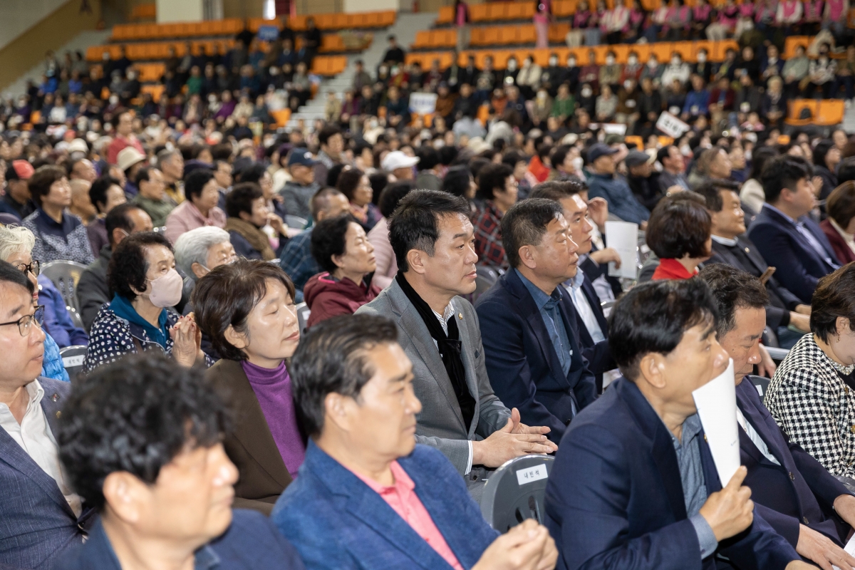 20251030-043[AMG_4512-제29회 노인의 날 기념식-1.JPG