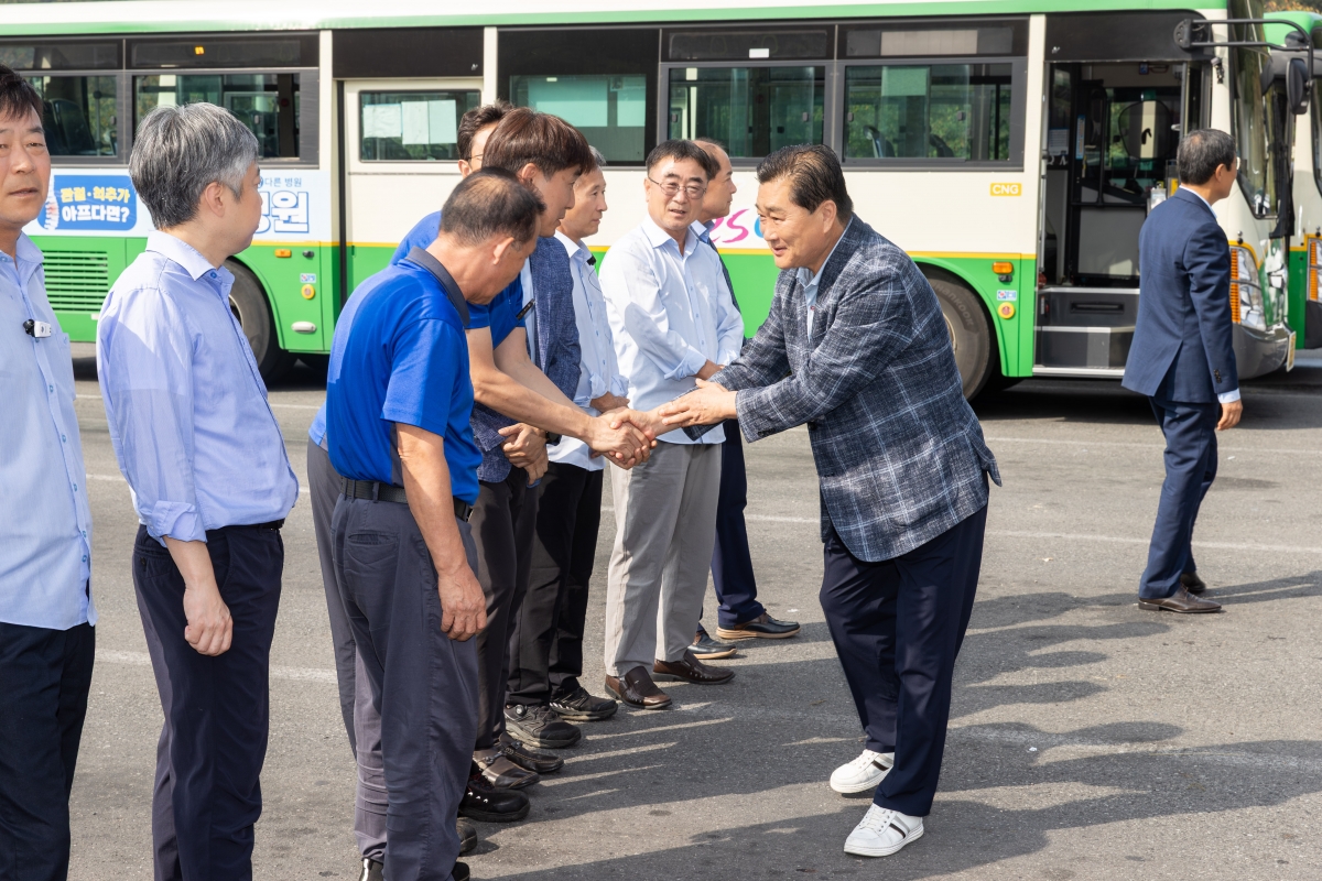 20251002-043[AMG_9752-2025 추석 맞이 일선교통 격려 방문.jpg