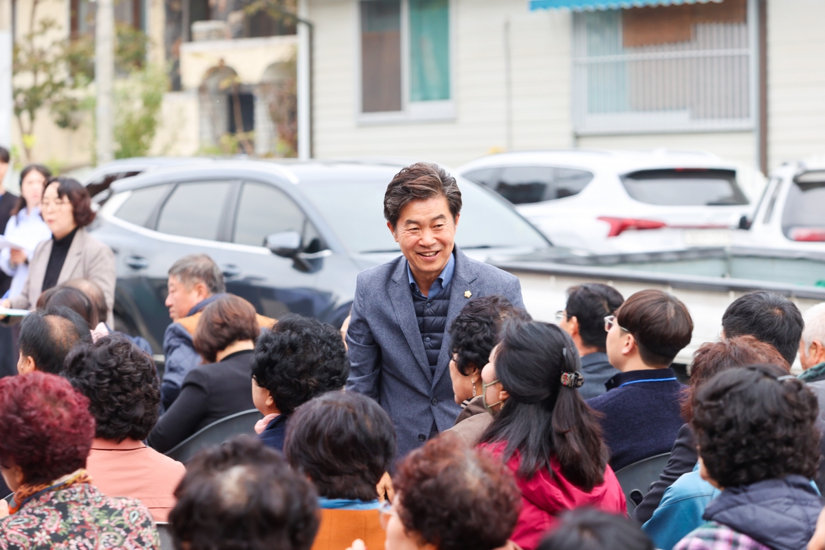 20251108-029[AMG_5933-1-제30회 농업인의 날 기념행사.JPG