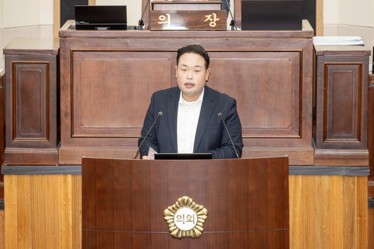 20251125-008[AMG_7895-제292회 제2차 정례회 제1차 본회의시 정지원 의원 5분 자유발언.jpg