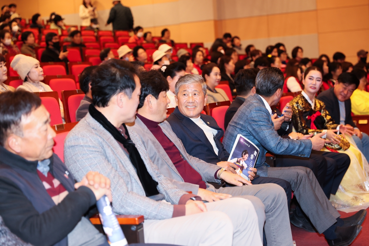 20251115-138[AMG_6663-1-제5회 낙동강구비 구미전국시니어무용대제전.JPG