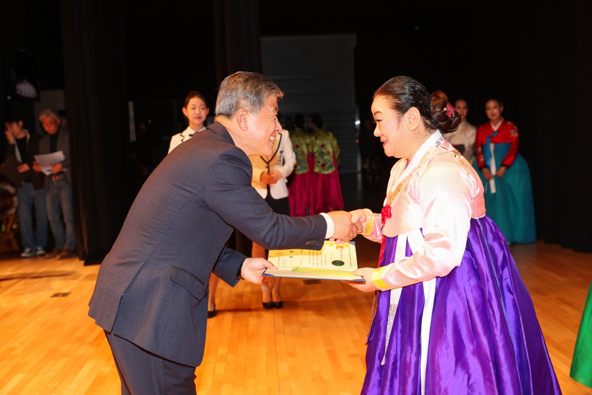 20251115-142[AMG_6675-1-제5회 낙동강구비 구미전국시니어무용대제전.JPG