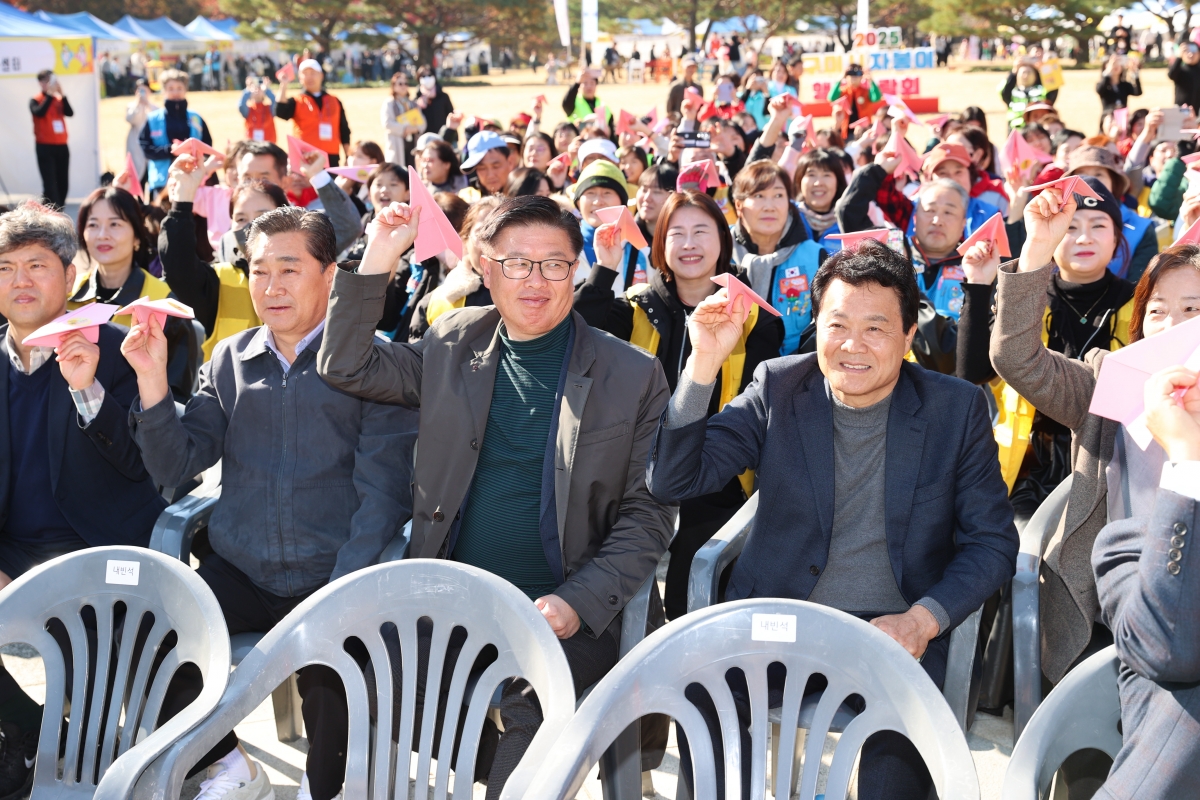 20251115-097[AMG_6548-1-2025 구미시 자봉이 행복박람회.JPG