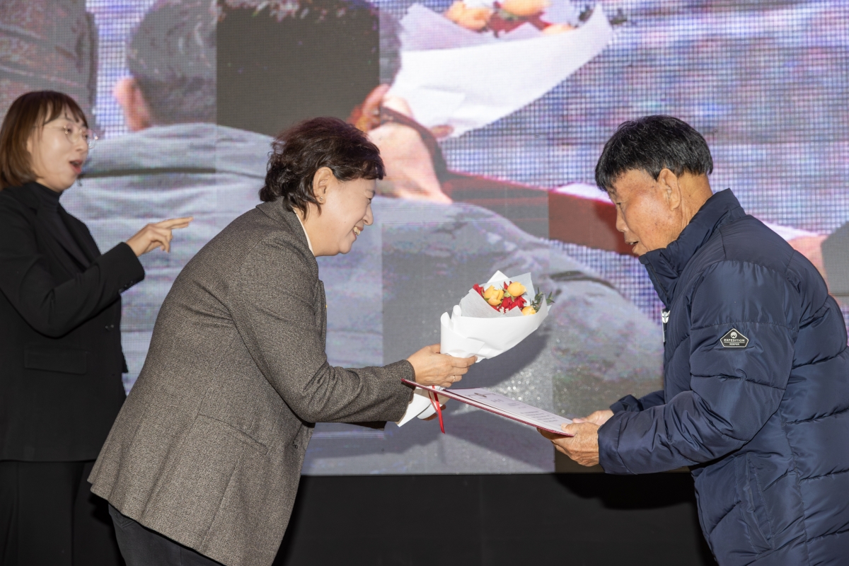 20251120-014[AMG_7116-2025 구미시 농아인의 날 기념식.jpg