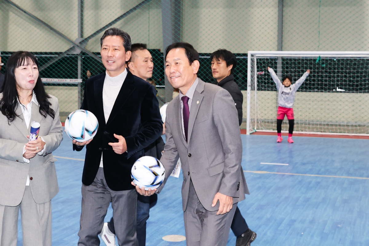 20251122-034[AMG_7628-1-제19회 예스구미배 전국 풋살대회.JPG