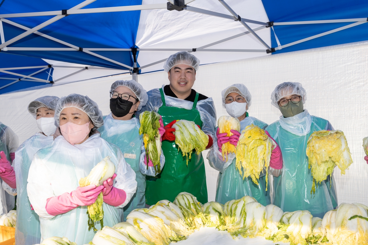 20251124-021[AMG_7706-2025 사랑의 김장담그기.jpg