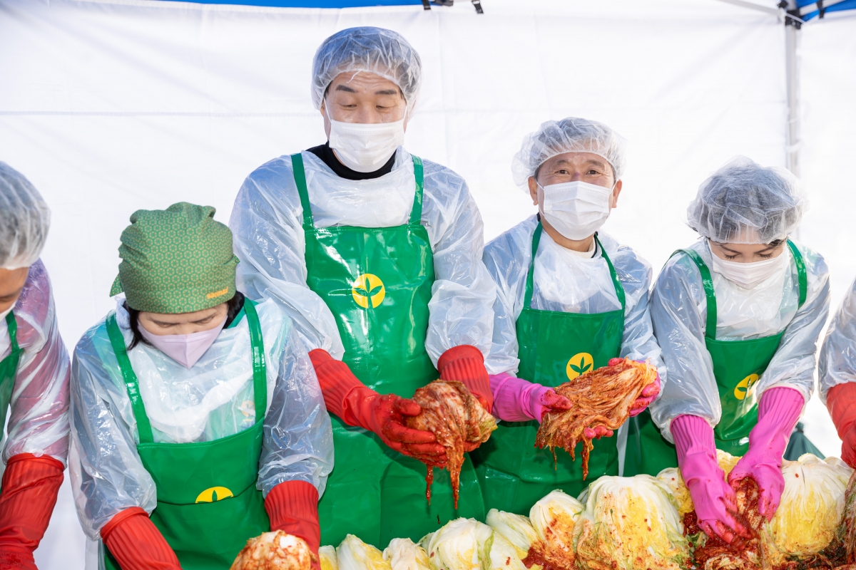 20251124-046[AMG_7770-2025 사랑의 김장담그기.jpg