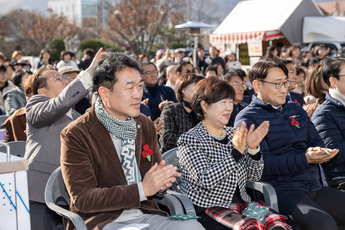 20251201-052[AMG_9246-사랑의온도탑 제막식.jpg