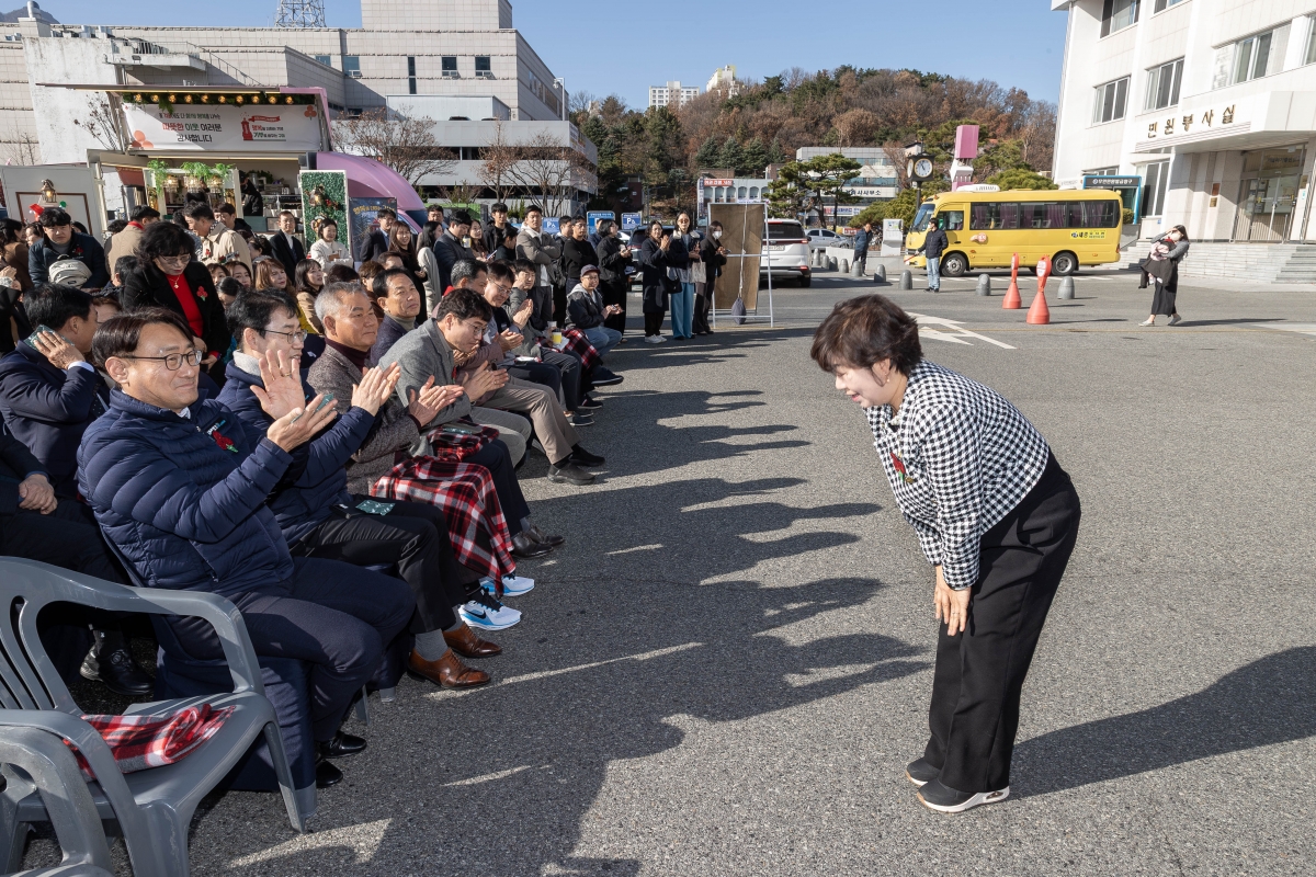 20251201-039[AMG_9208-사랑의온도탑 제막식.jpg