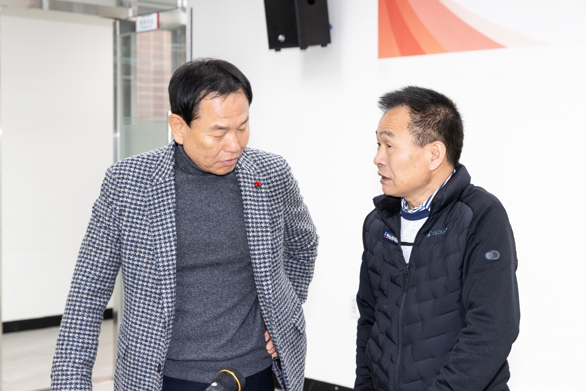 20251203-001[AMG_9558-구미시 노사민정협의회 회의.jpg