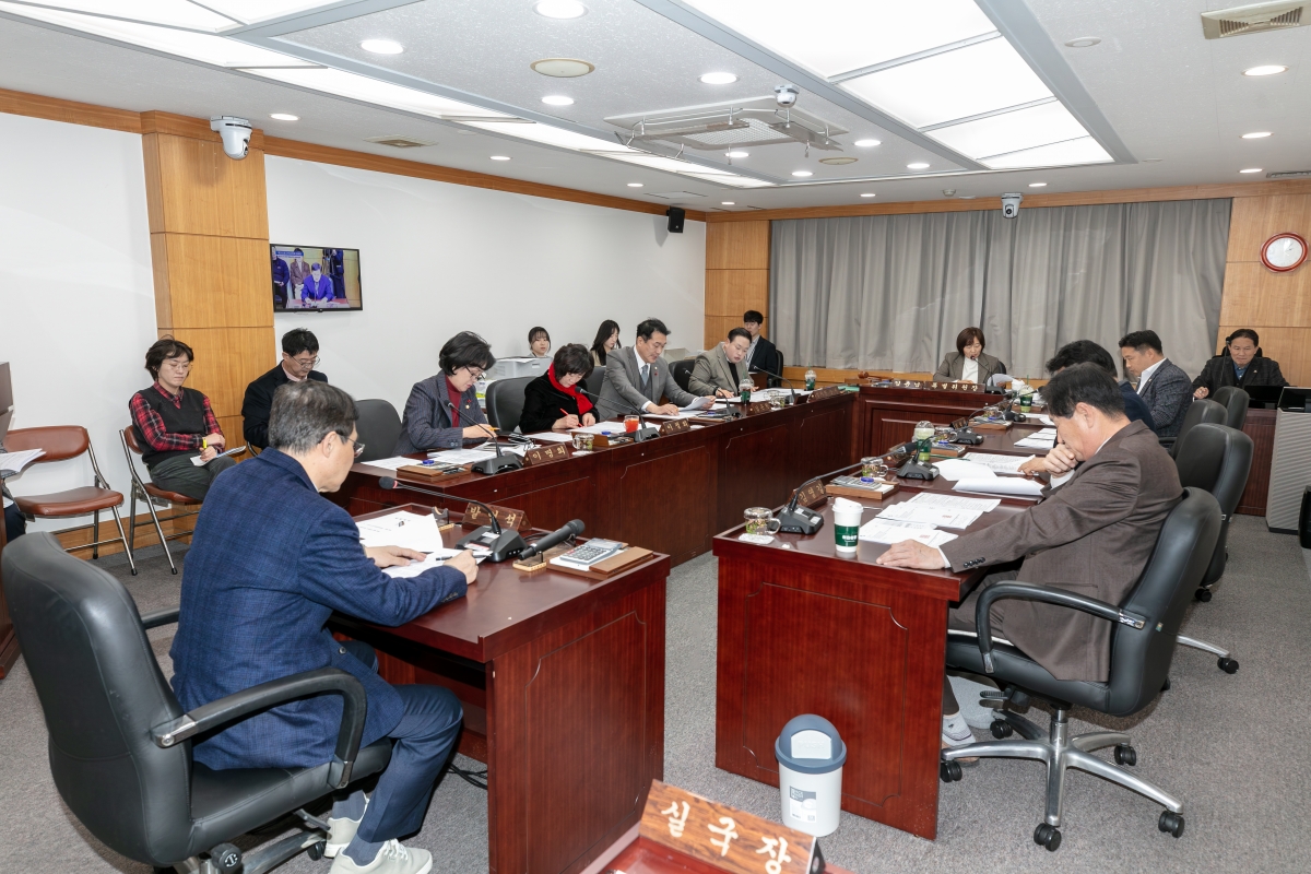 20251211-063[IMG_4548-제292회 제2차 정례회시 제4차 구미 현안 해결을 위한 특별위원회 활동.jpg