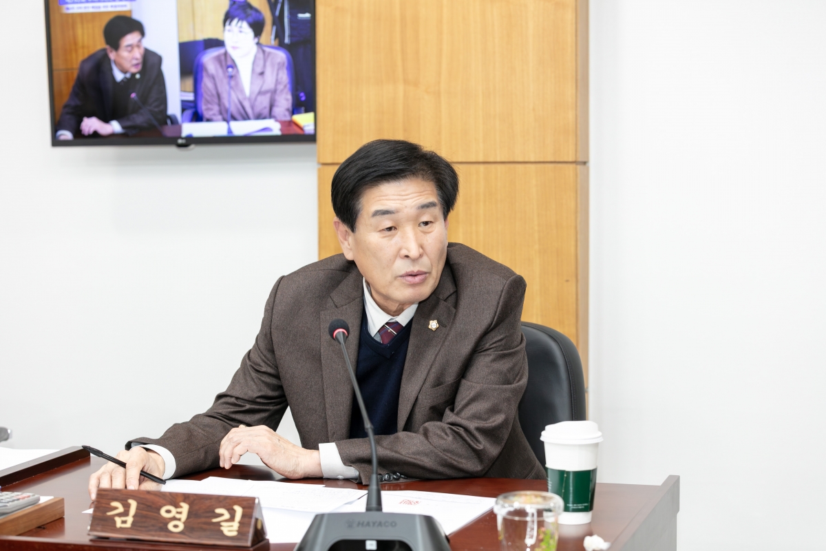 20251211-076[IMG_4602-제292회 제2차 정례회시 제4차 구미 현안 해결을 위한 특별위원회 활동.jpg