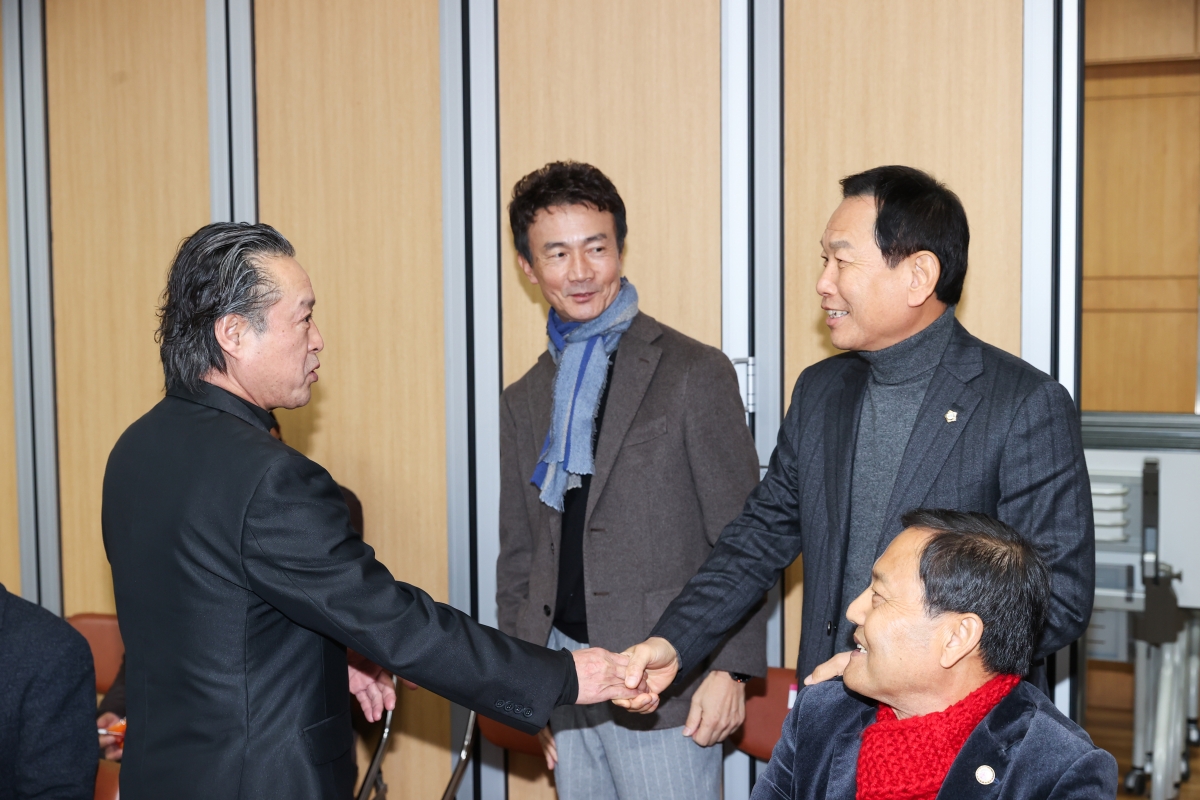 20251209-037[AMG_0387-1-구미시장 형곡1동 순방.JPG