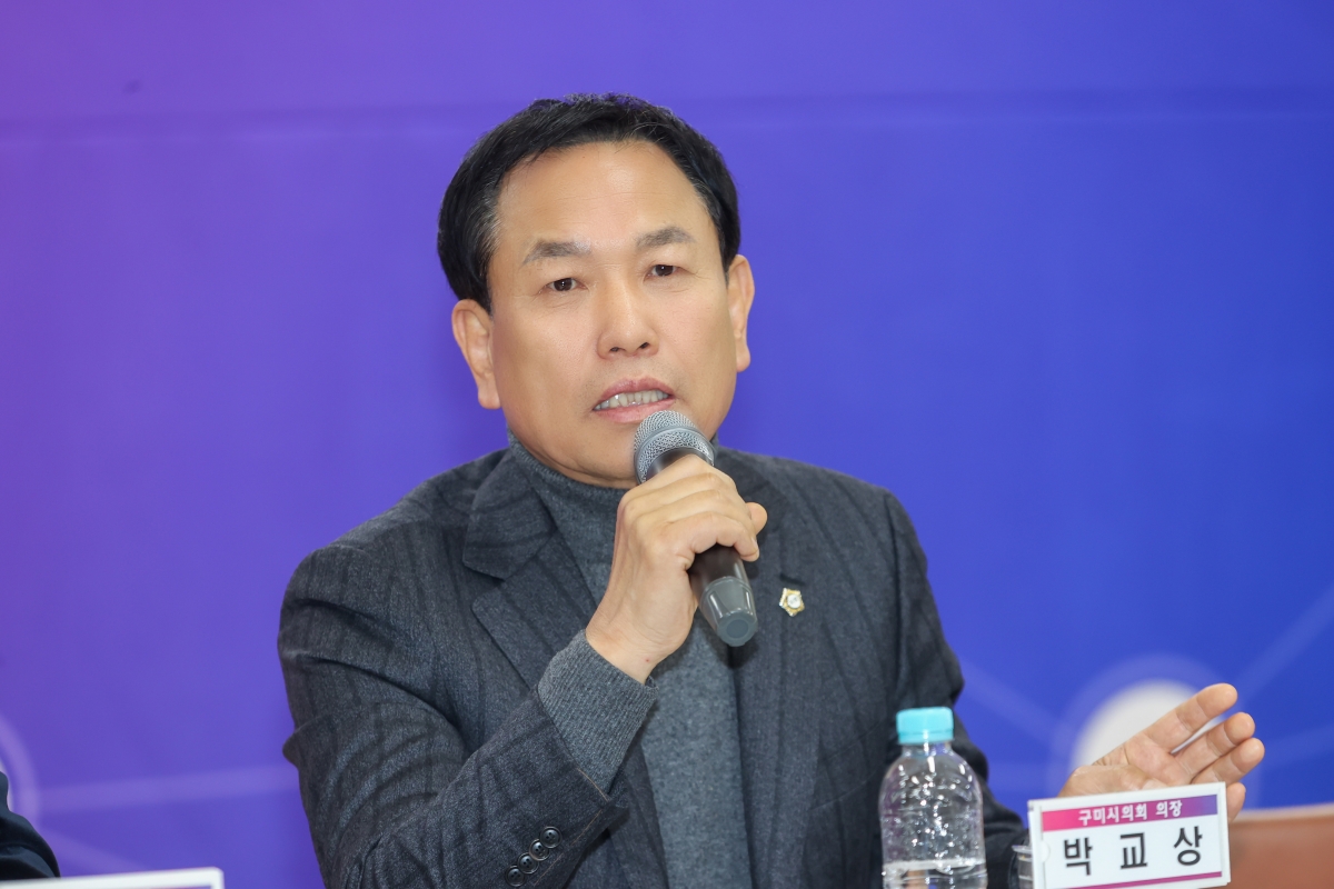 20251209-094[AMG_0559-1-구미시장 형곡1동 순방.JPG